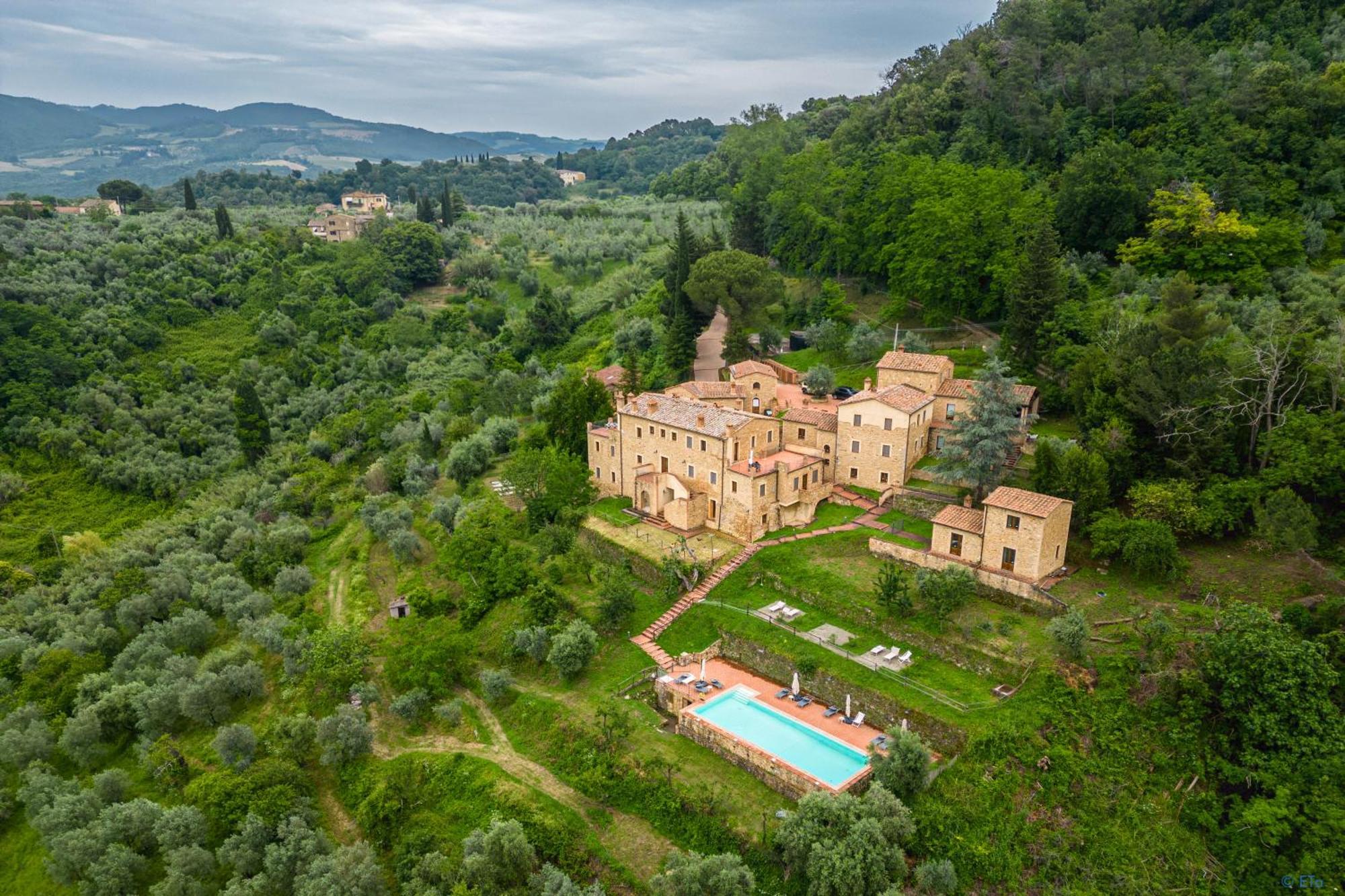 Aparthotel Borgo Gatteraia Volterra Exterior foto