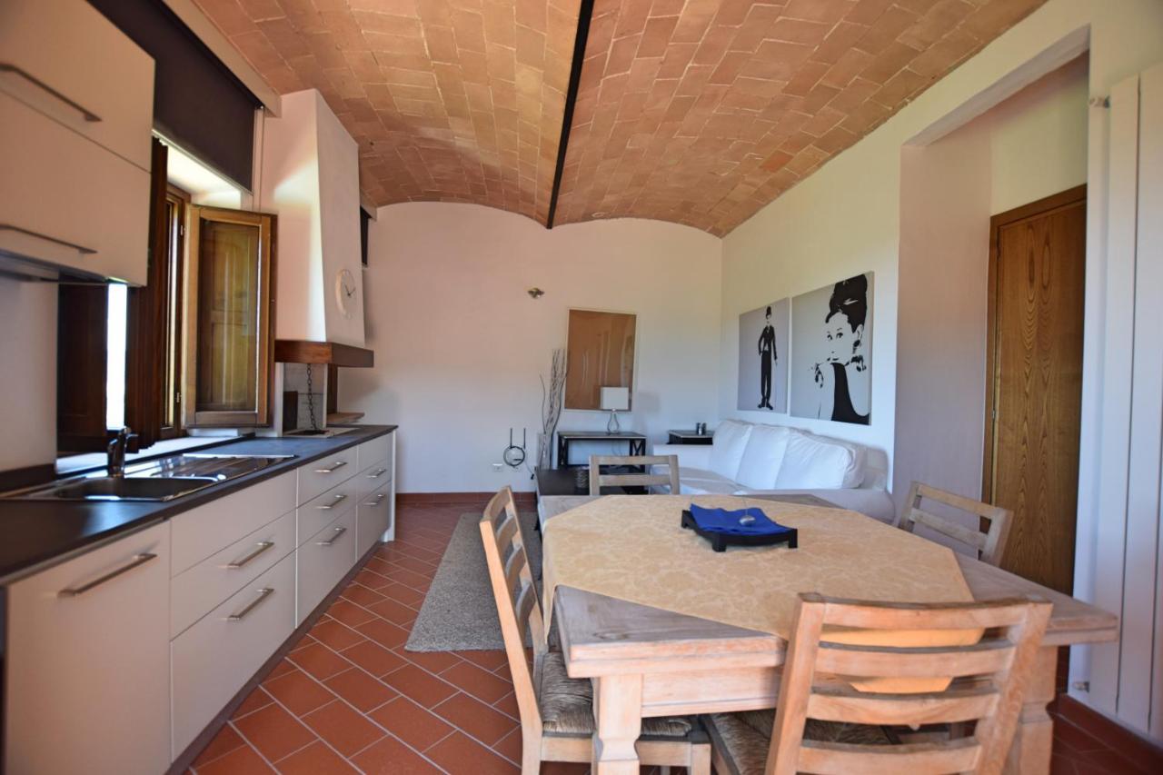 Aparthotel Borgo Gatteraia Volterra Exterior foto